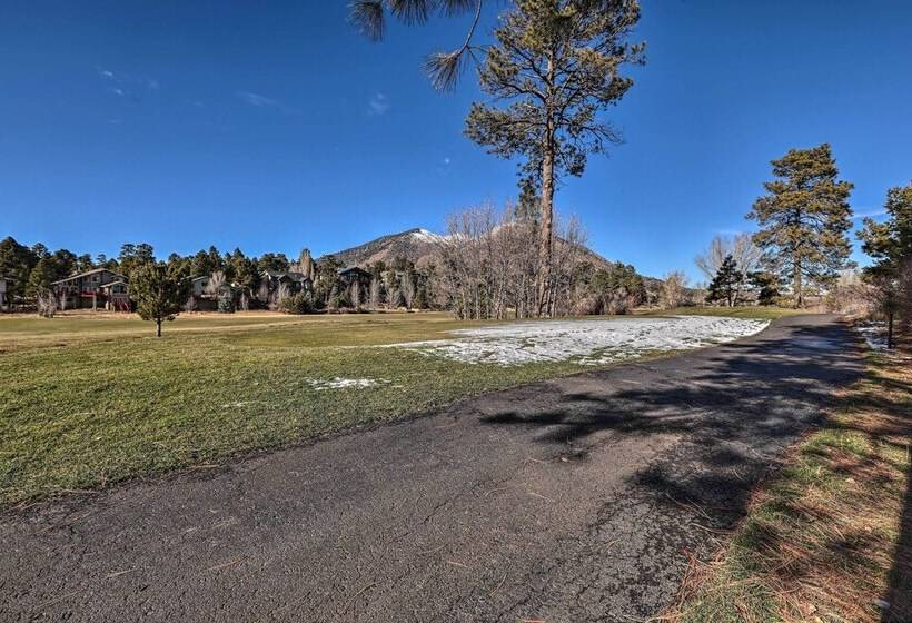 Upscale Flagstaff Country Club Home W/ Mtn Views!