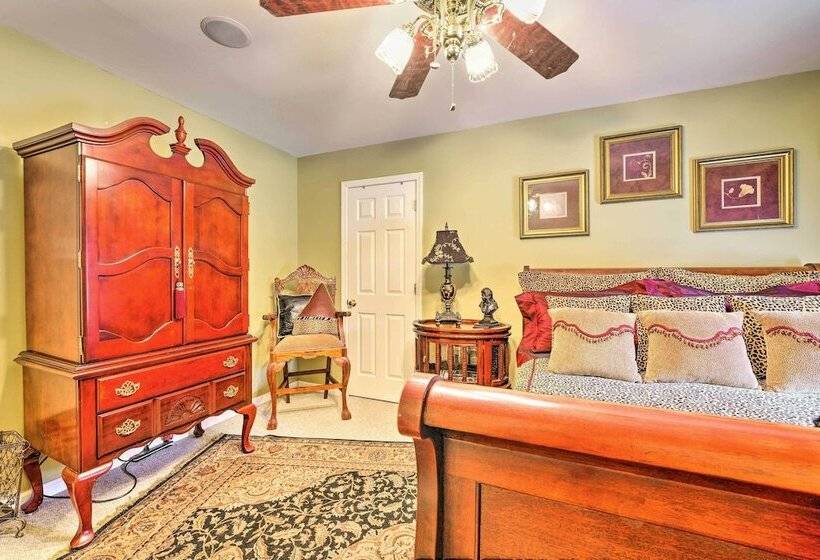 Victorian Hernando Home ~ 25 Miles To Memphis