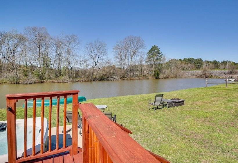 Waterfront Family Retreat W/ Fire Pit & Canoe