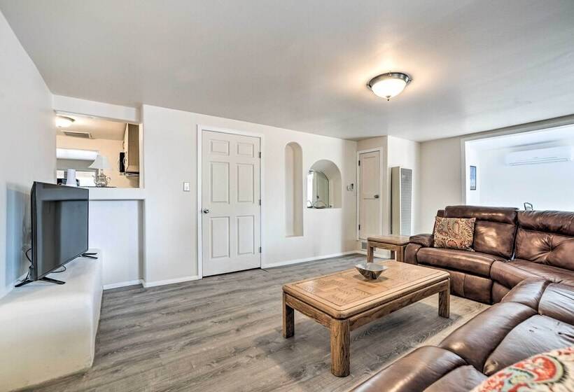 Adobe Albuquerque Home ~ 5 Mi To Old Town!