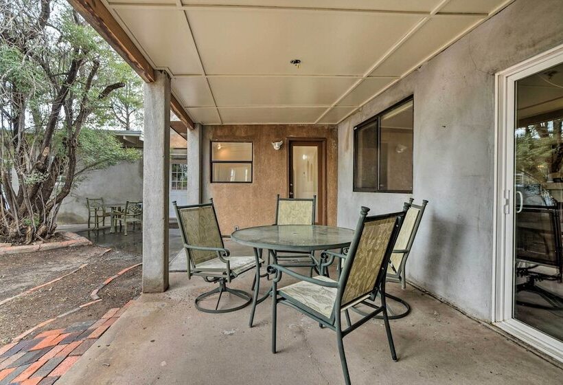 Adobe Albuquerque Home ~ 5 Mi To Old Town!