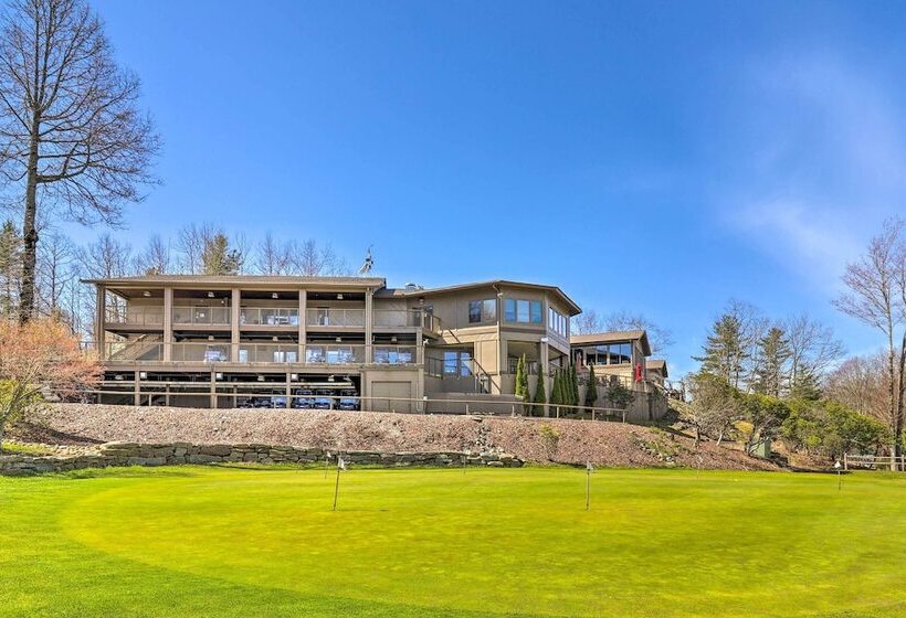 Amazing A Frame W/ Private Hiking + Amenities