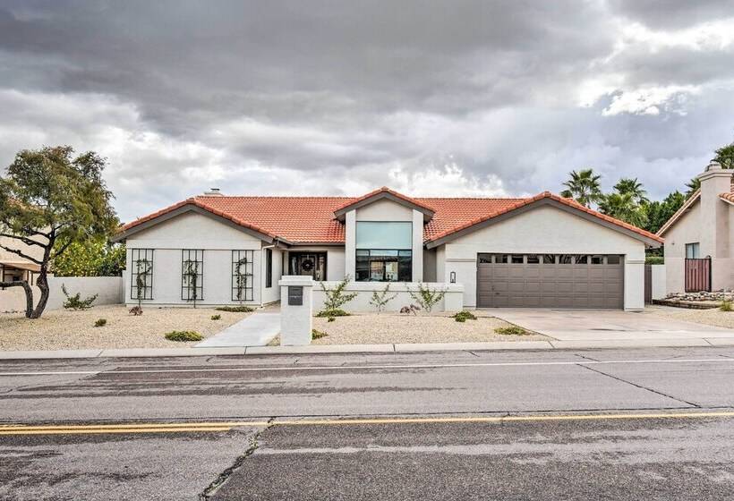 Arizona Family Retreat W/ Pool & Hot Tub!