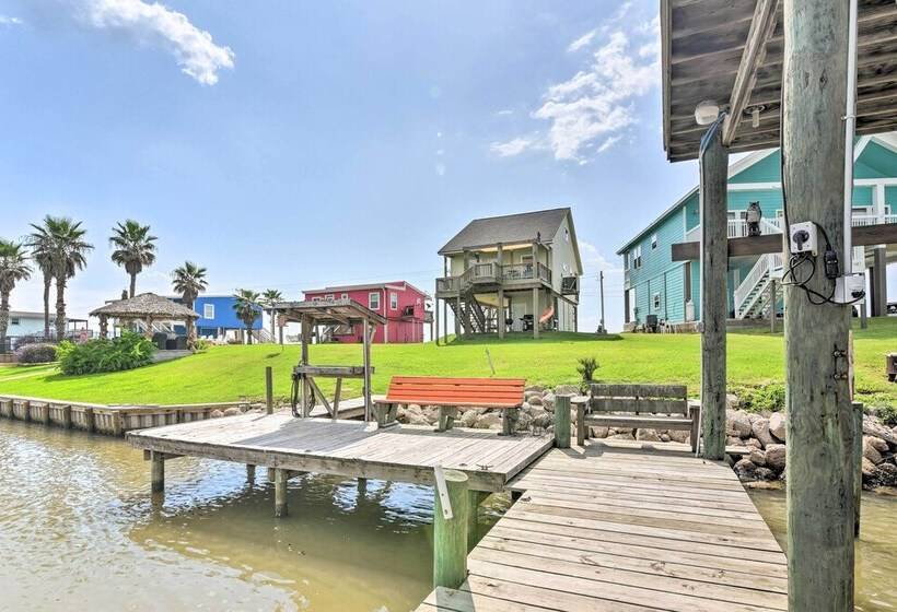 Bay City Home W/ Dock, Ocean Views + Access!