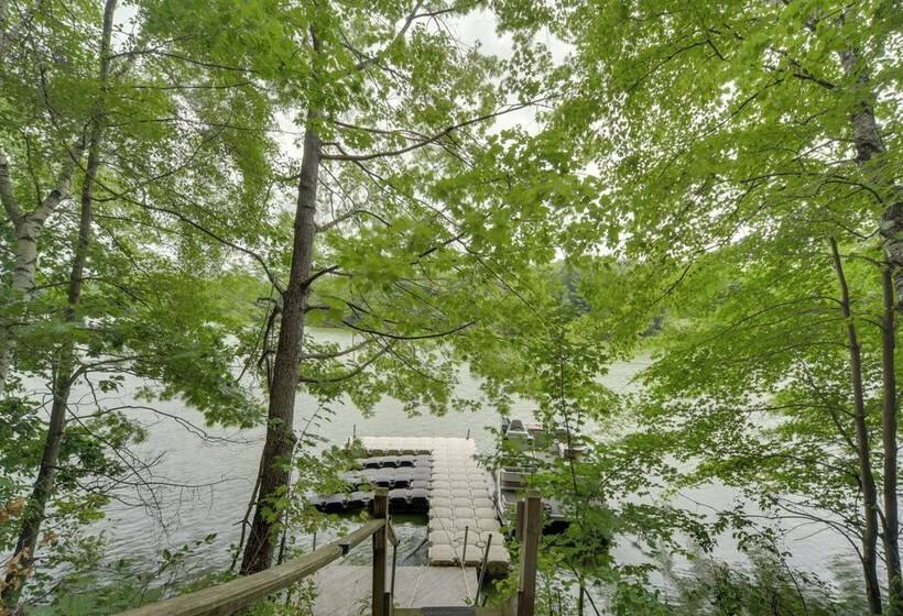 Beautiful Chetek Home W/ Prairie Lake Access!