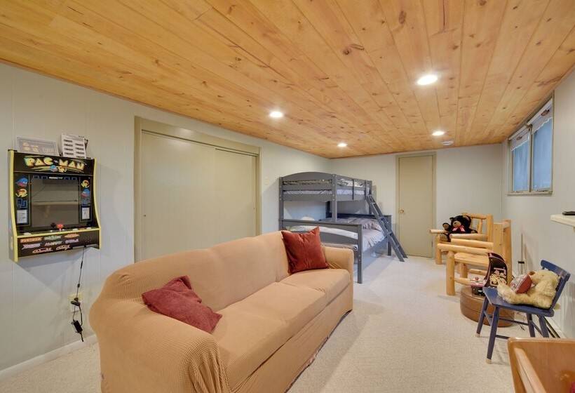 Beautiful Chetek Home W/ Prairie Lake Access!