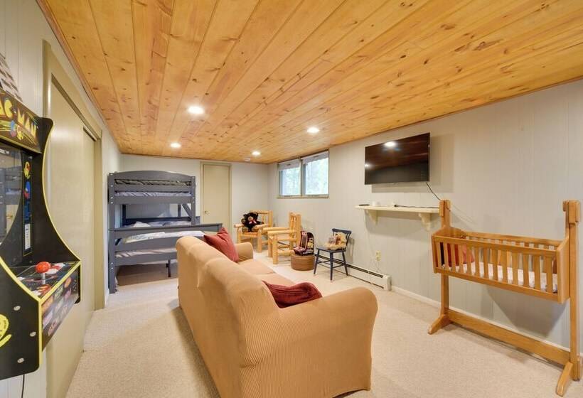 Beautiful Chetek Home W/ Prairie Lake Access!