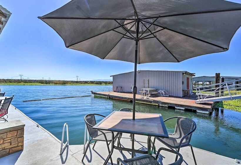 Bethel Island Retreat W/ Private Boat Slip!