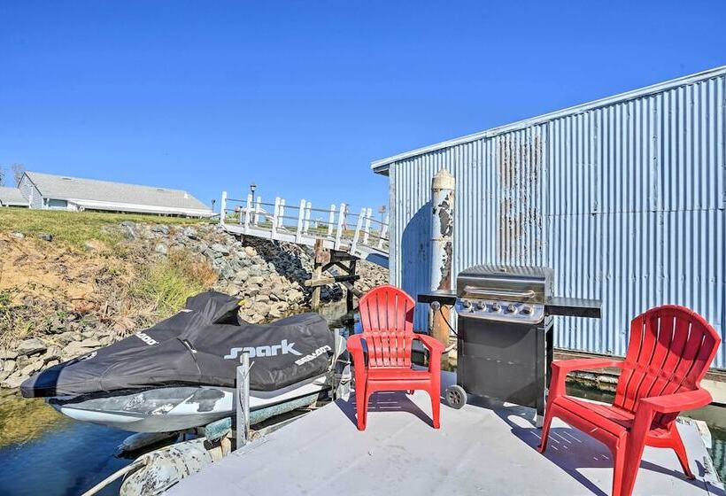 Bethel Island Retreat W/ Private Boat Slip!