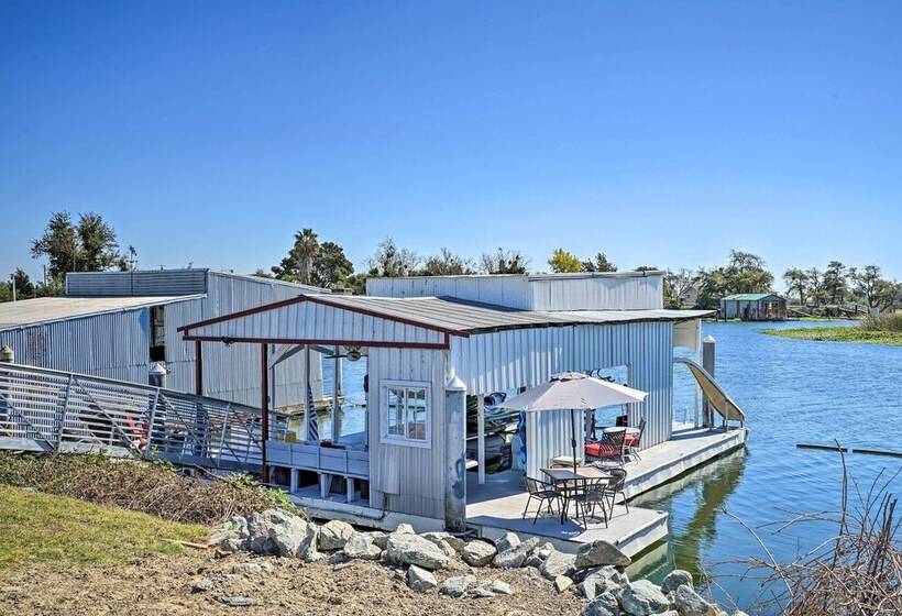 Bethel Island Retreat W/ Private Boat Slip!