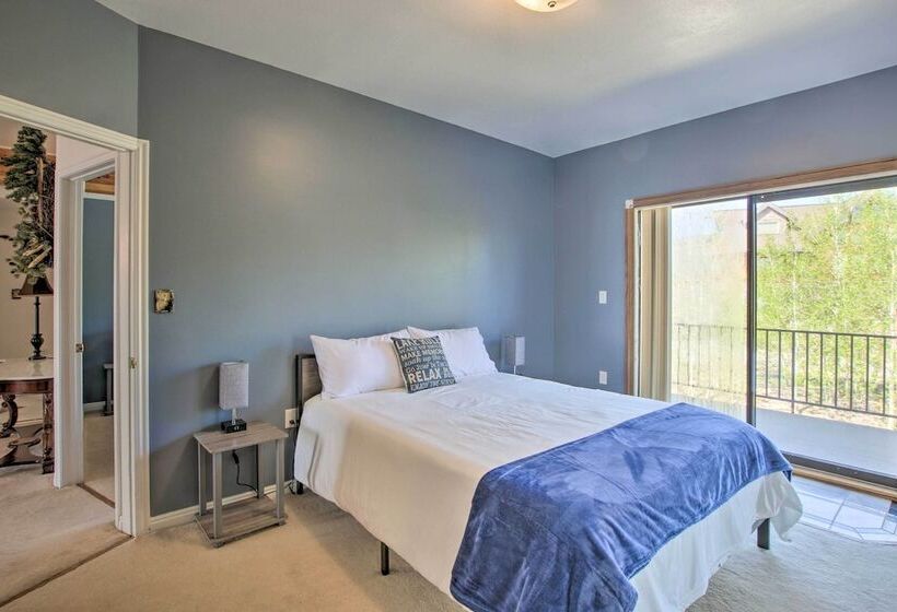 Breathtaking Bear Lake Escape W/ Game Room & View!