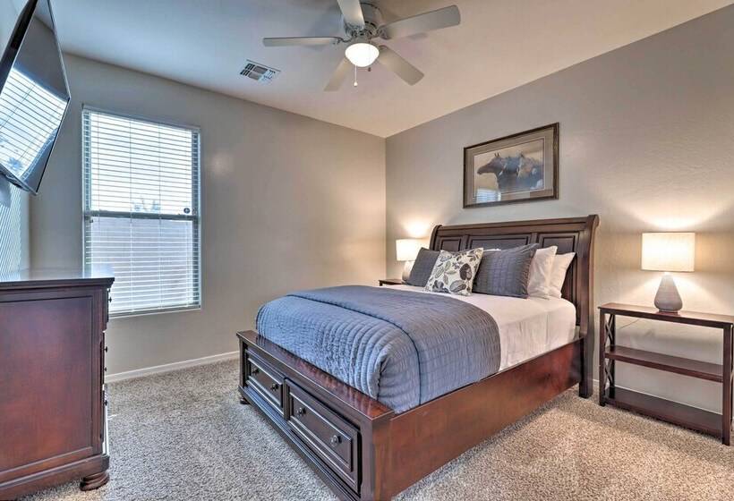 Bright & Airy Goodyear Home Near Golf Courses