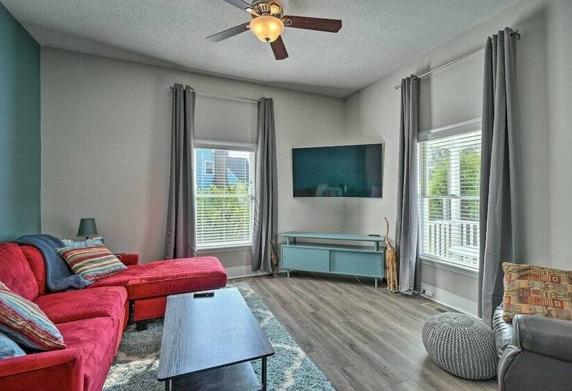 Bright Durham Home W/ Fully Furnished Deck!