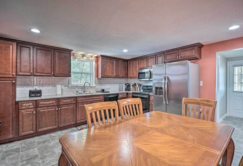 Bright Durham Home W/ Fully Furnished Deck!