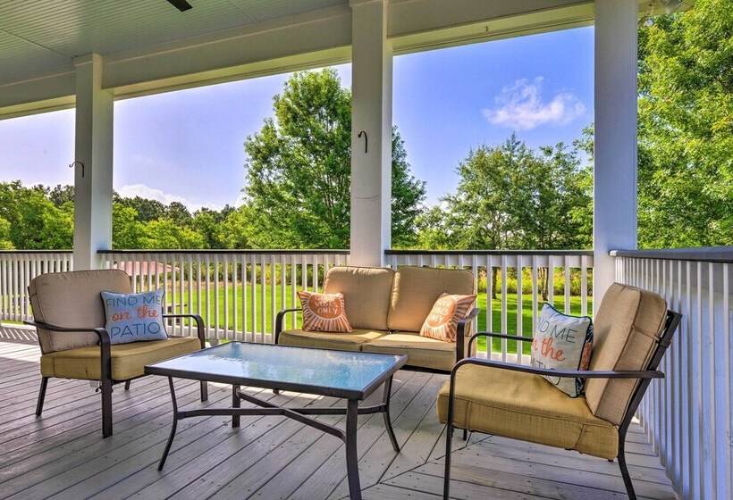 Bright Waveland Home   Walk To Beach Access!