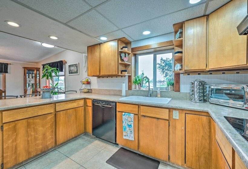 Caldwell House W/ Grill ~ 1 Mi To Downtown!