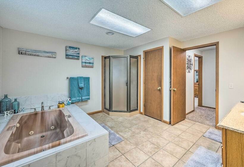 Caldwell House W/ Grill ~ 1 Mi To Downtown!