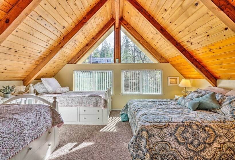 California Cabin W/ Lake Access: 28 Mi To Yosemite