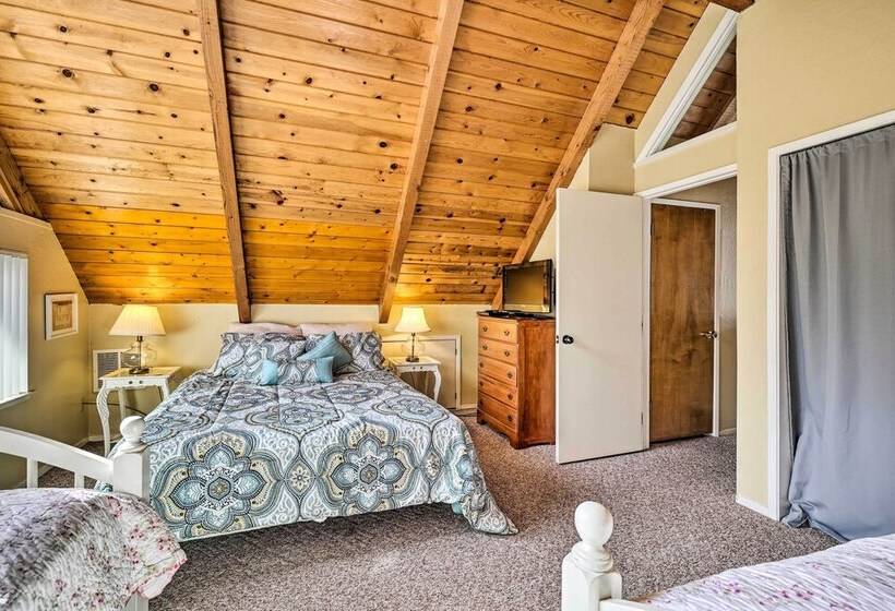 California Cabin W/ Lake Access: 28 Mi To Yosemite