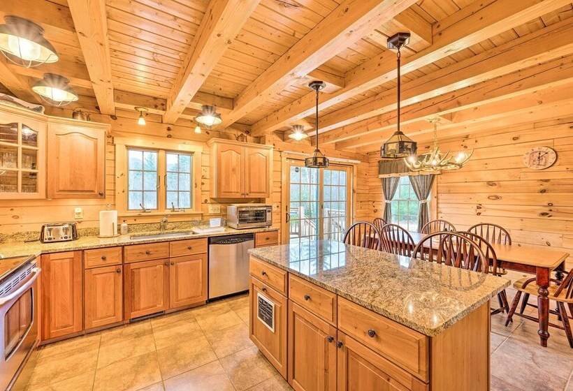Carroll Log Cabin W/ Deck < 9 Mi To Bretton Woods!