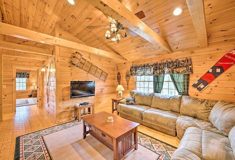 Carroll Log Cabin W/ Deck < 9 Mi To Bretton Woods!
