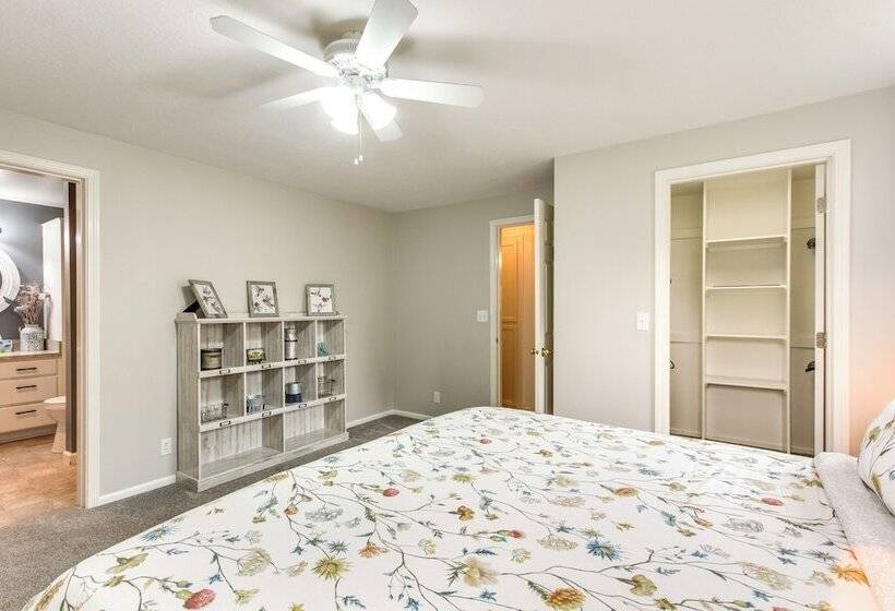 Charming Eugene Home W/ Fire Pit: 8 Mi To Uo!