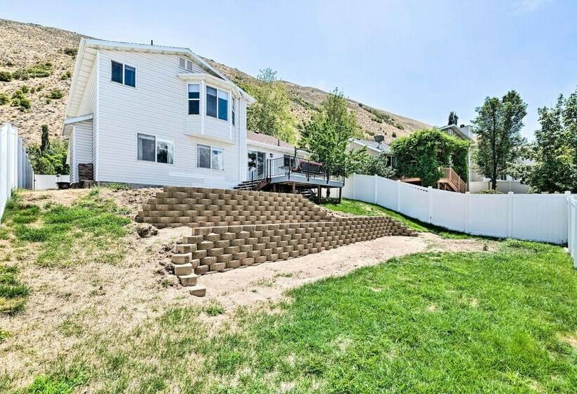 Charming Family Home W/ Yard, Pets Welcome!