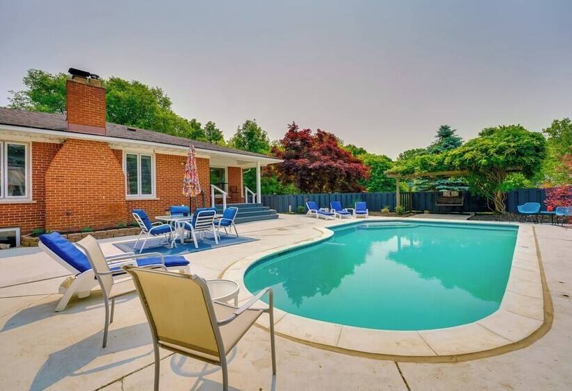 Charming Home W/ Pool + Deck ~ 9 Mi To Umich!