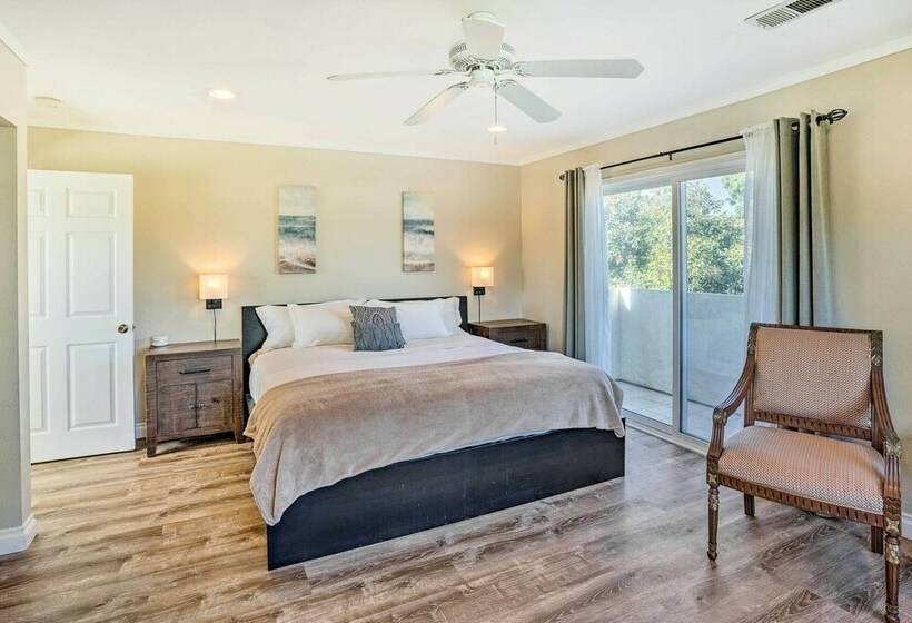 Charming Laguna Hills Home W/ Private Hot Tub