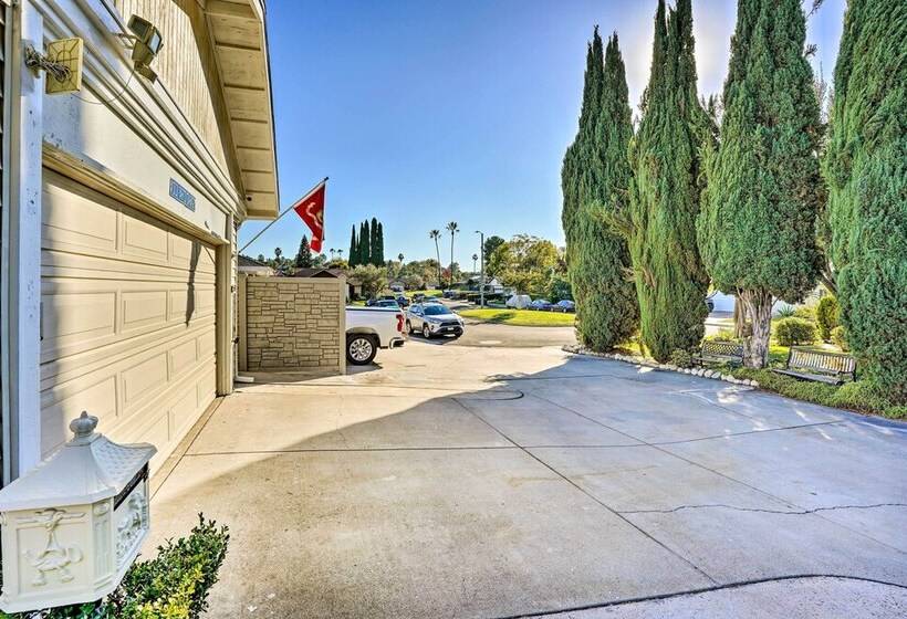 Charming Laguna Hills Home W/ Private Hot Tub