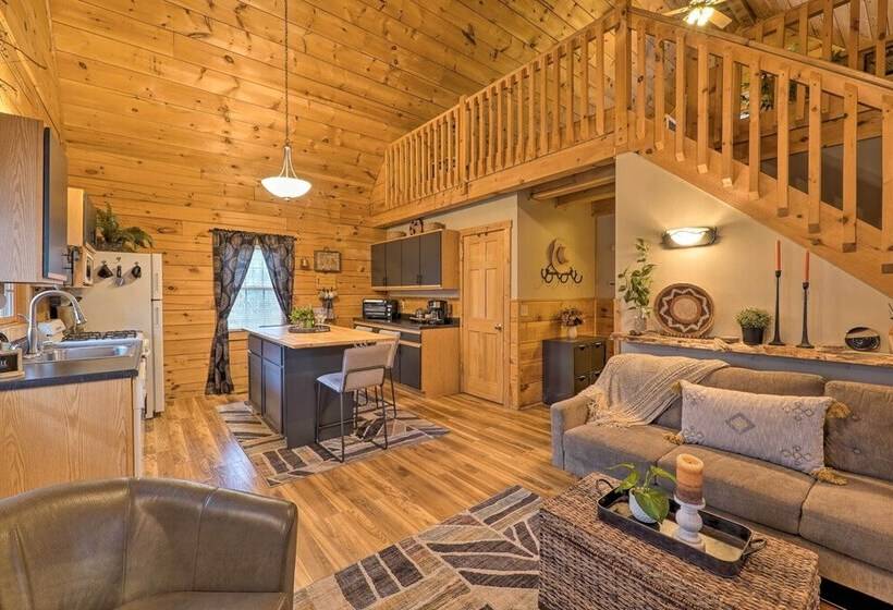 Charming Log Cabin At Double Jj Ranch Resort!