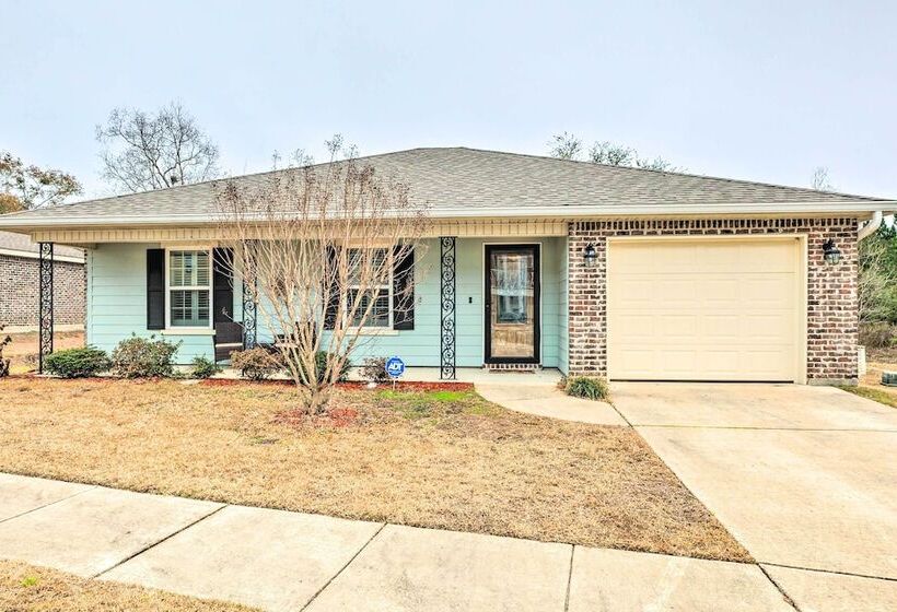 Long Beach Gulf Coast Cottage ~ Half Mi To Sand!