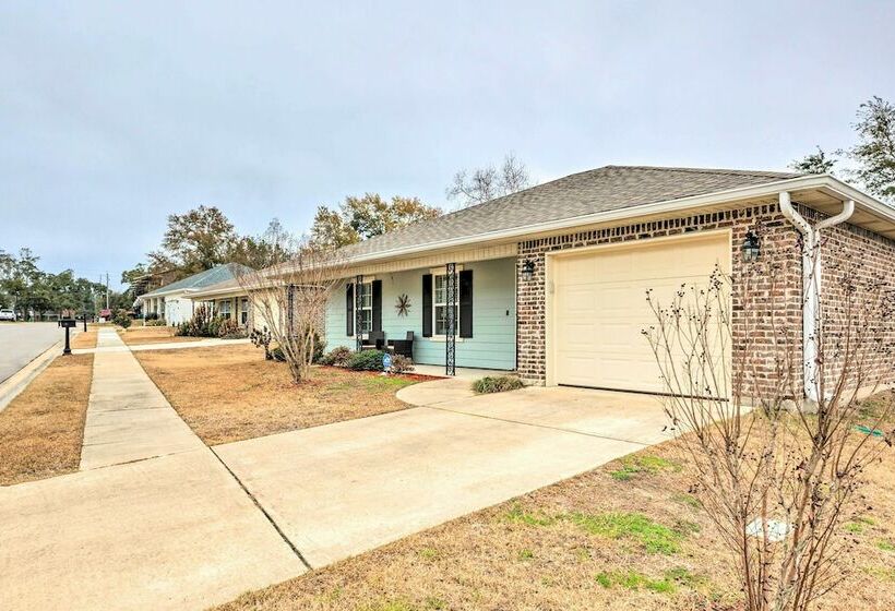 Long Beach Gulf Coast Cottage ~ Half Mi To Sand!
