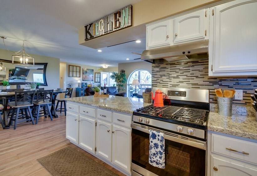 5 Mi To Dtwn Prescott: Home W/ Deck & Mtn Views