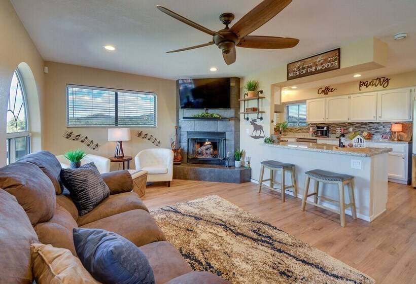 5 Mi To Dtwn Prescott: Home W/ Deck & Mtn Views