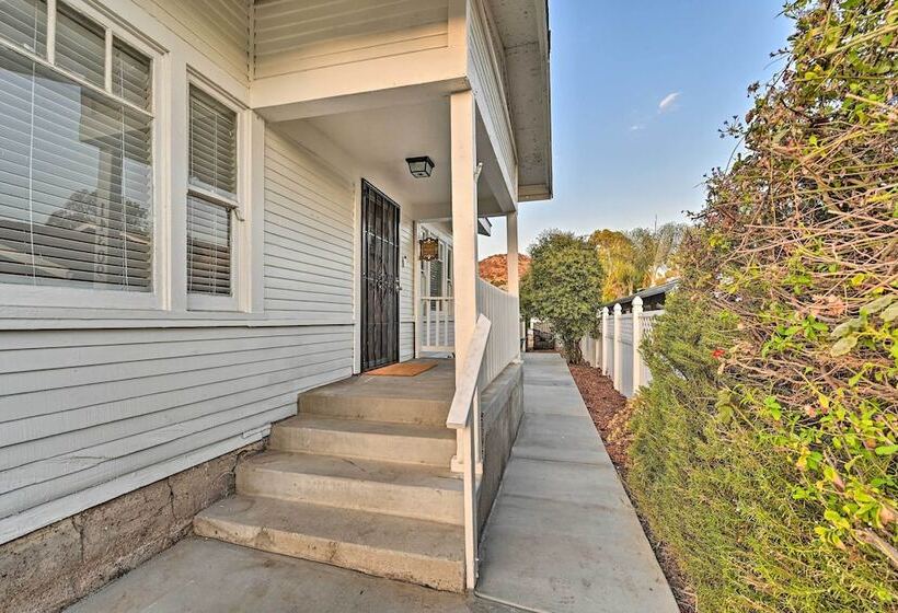 Updated Poway Farmhouse: Walk To Parks!