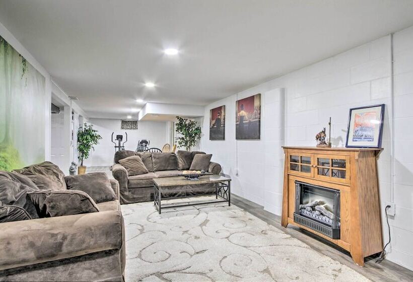 Cheerful Rochester Retreat W/ Yard & Workout Room!