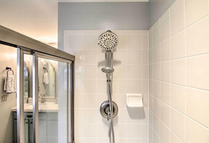 Chic Ocean View Home ~ 5 Mi To Bethany Beach!