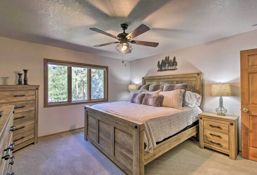 Chic Pinetop Retreat W/ Separate Apartment!