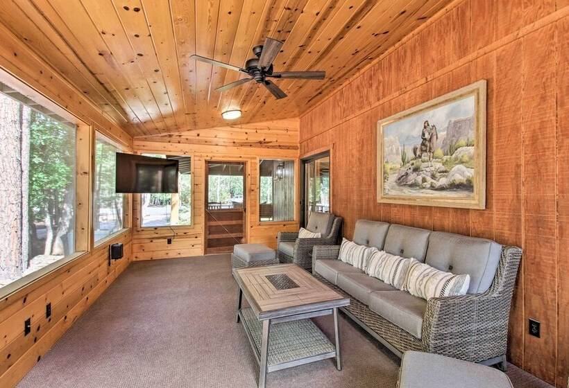 Chic Pinetop Retreat W/ Separate Apartment!