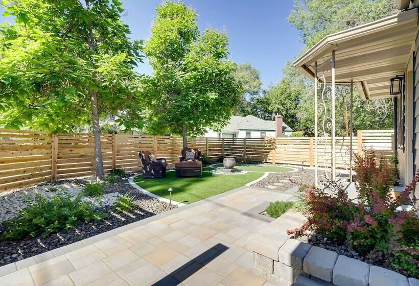 Chic Reno Home W/ Game Room & Putting Green!