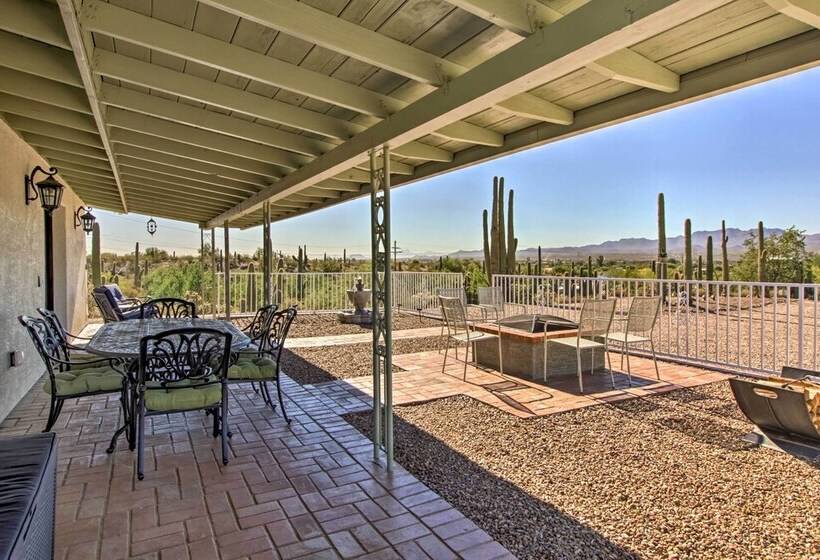 Classy Tucson Escape W/ Fire Pit On 5 Acres!