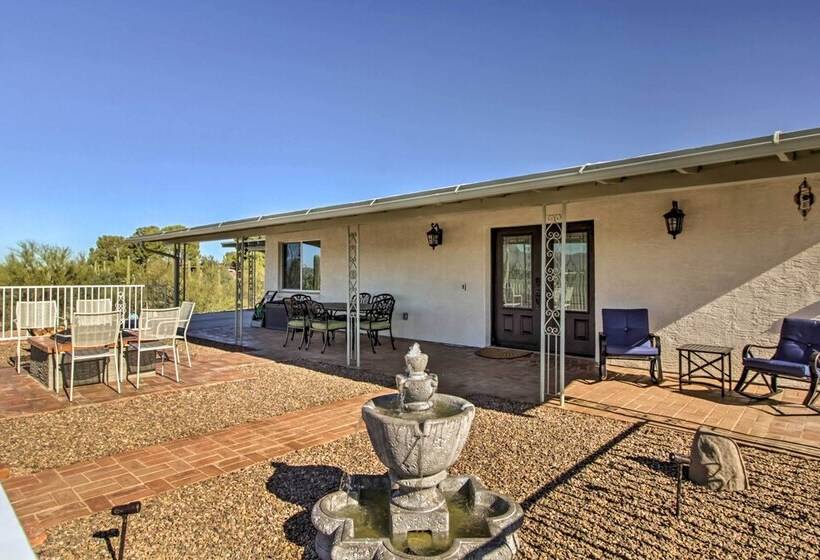 Classy Tucson Escape W/ Fire Pit On 5 Acres!