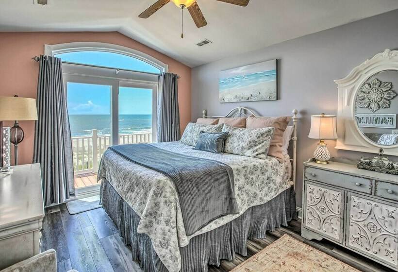 Coastal Retreat W/ Hot Tub: Steps To Beach!