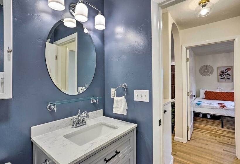 Contemporary Boise House W/ Large Backyard!