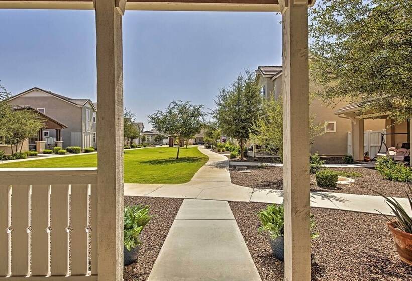 Contemporary Gilbert Home W/ Furnished Patio!