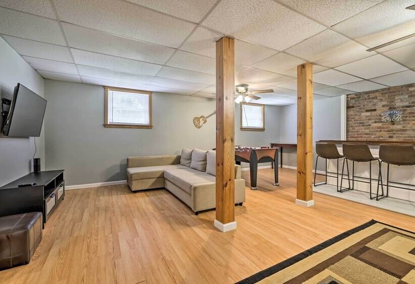 Albrightsville Home: Deck, Fire Pit & Lake Access