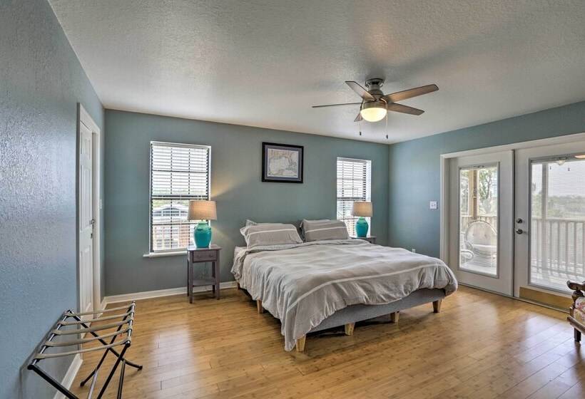 Cozy Home With Ocean View: 5 Mi To Keaton Beach!