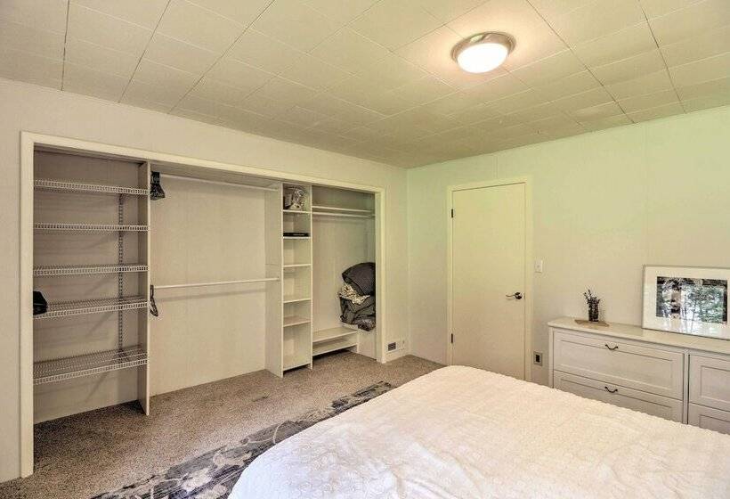 Columbia Falls Home: 14 Mi To Glacier Natl Park!