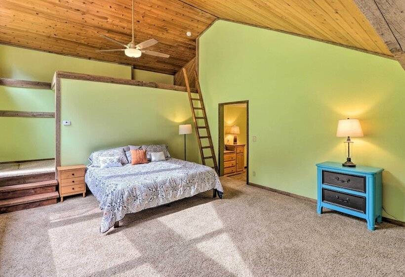 Columbia Falls Home: 14 Mi To Glacier Natl Park!